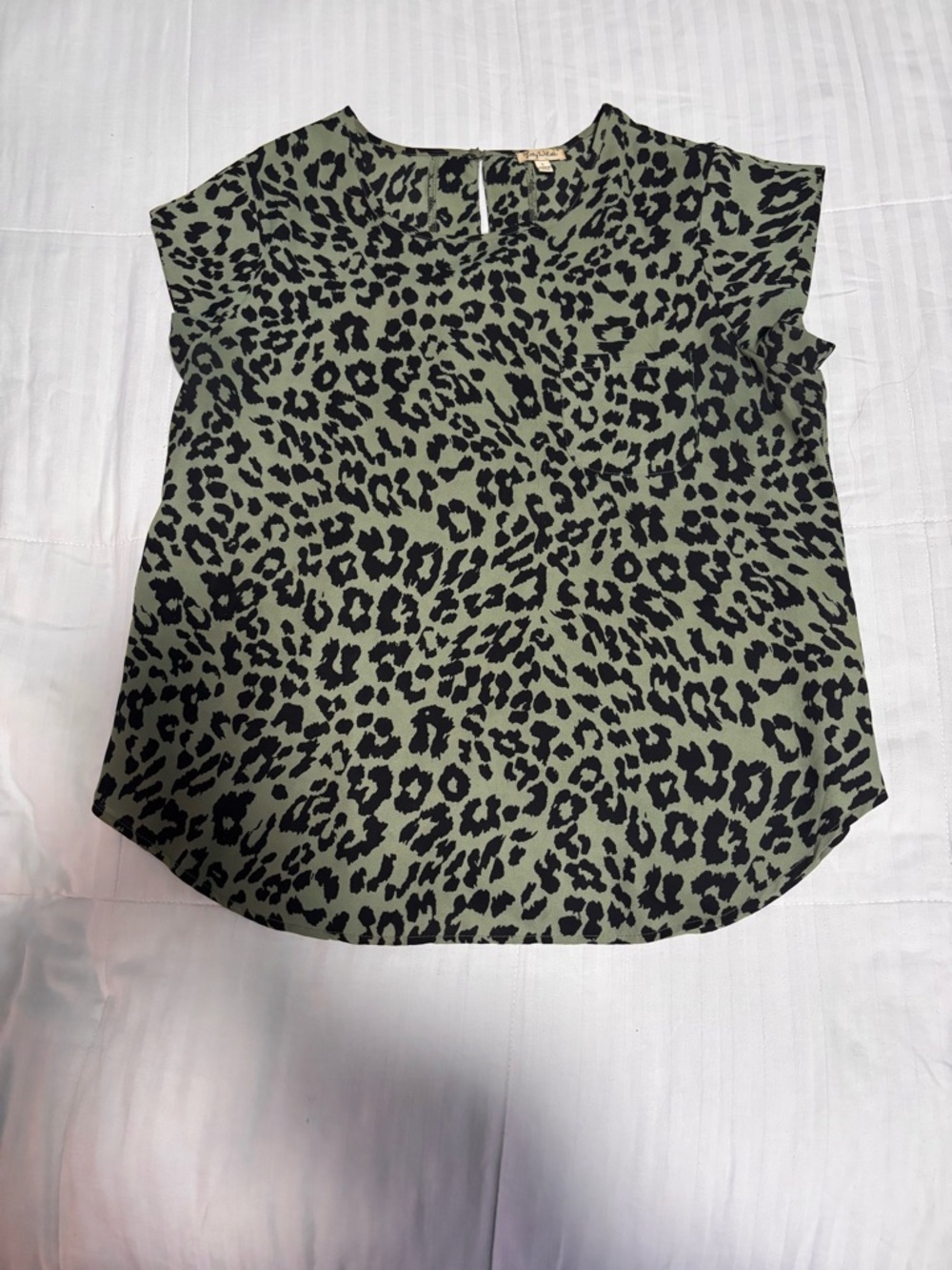 Lily White Olive Green and Black Leopard Print Sleeveless Blouse